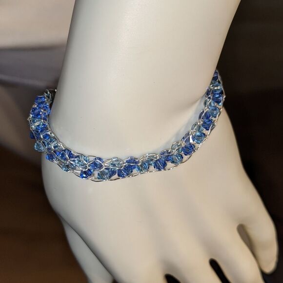 Silver wire & blue clear diamond bead box link bracelet - Picture 4 of 5